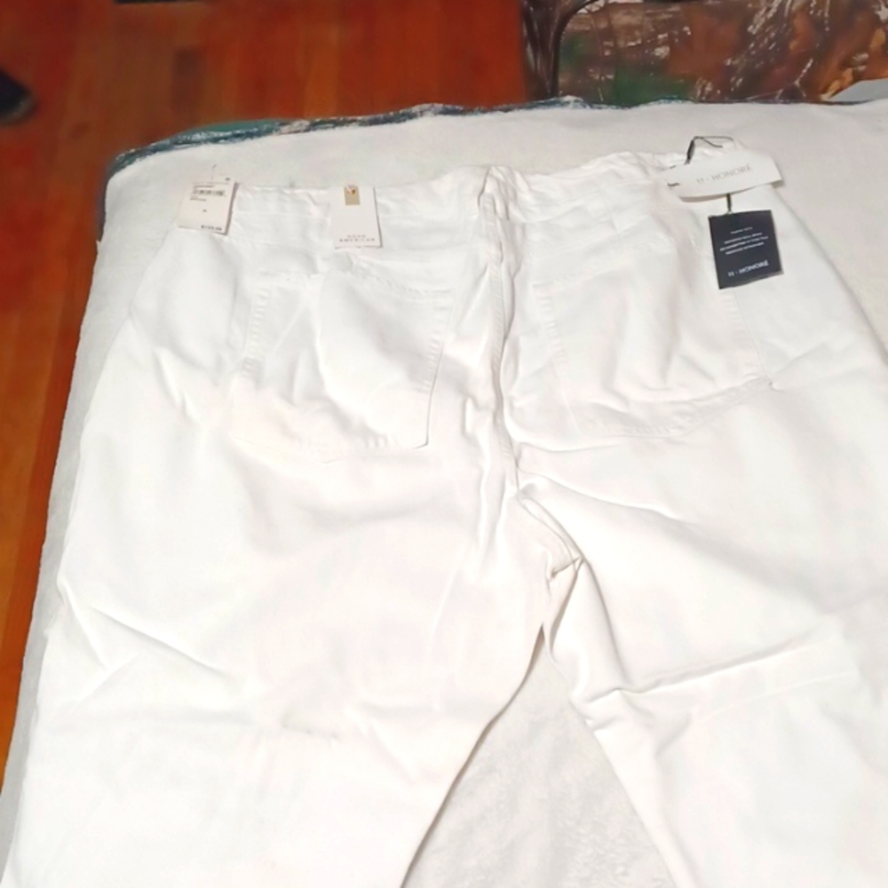 Women's White Jeans - Picture 2 of 7